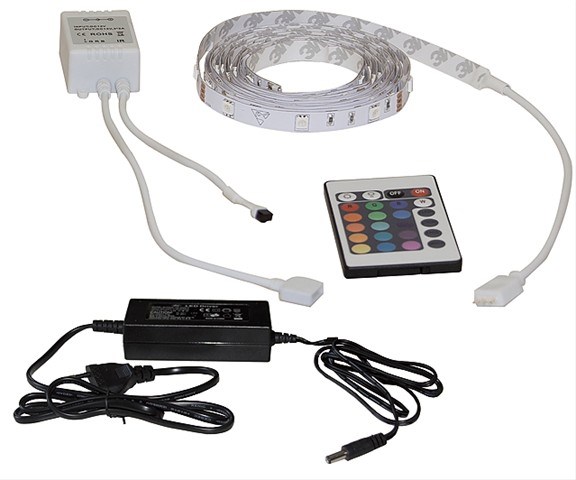 LED TRAKA 5M RGB E-10477 – fleksibilna samoljepljiva LED traka za dekorativno i funkcionalno osvjetljenje.